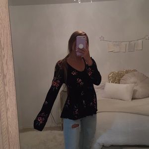Floral flowy shirt